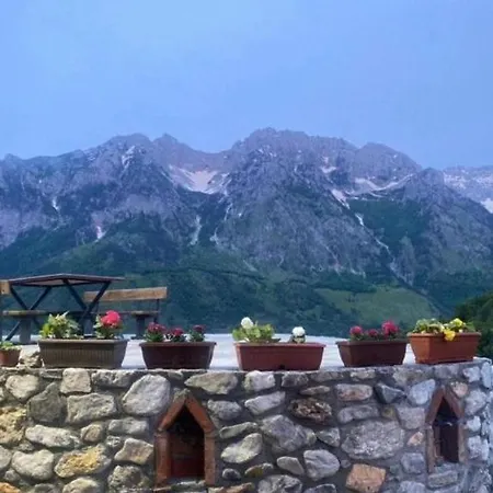 Bujtina Kukaj Kukaj Valbone