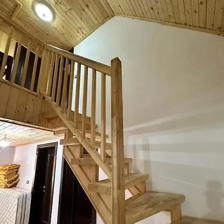 Apartman Bujtina Kukaj Kukaj *