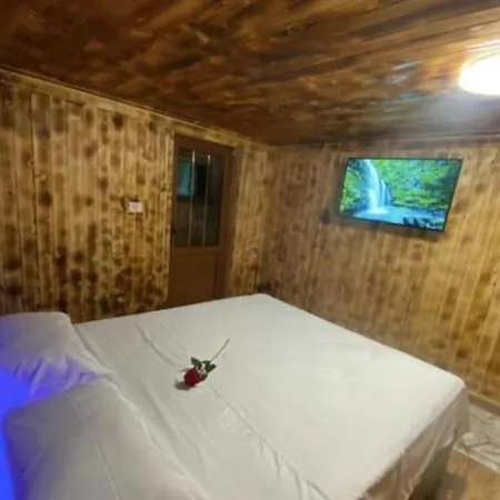 Bujtina Kukaj Kukaj Lejlighed *