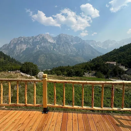 Bujtina Kukaj Kukaj 아파트 *